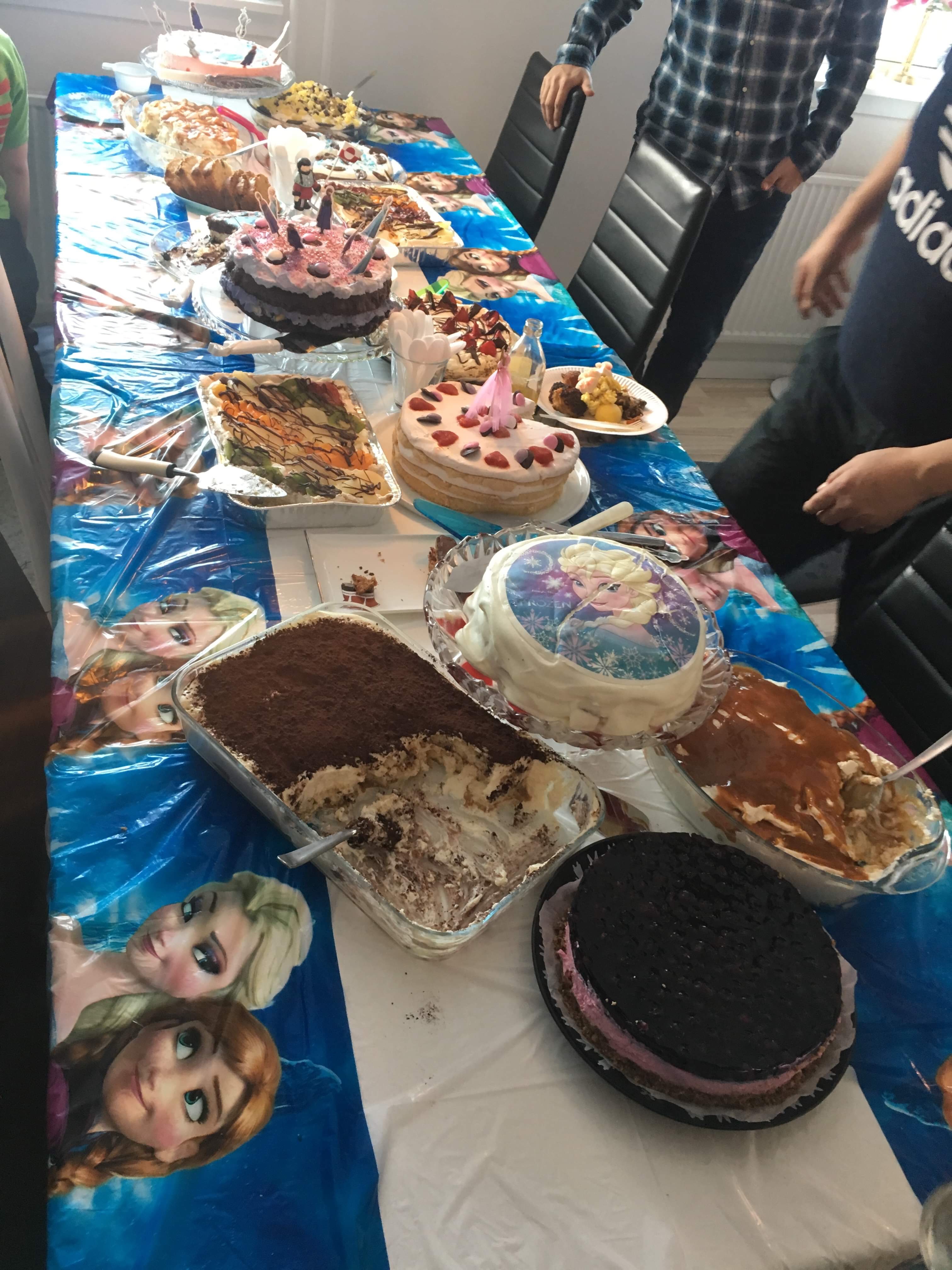 E95685E7 82AC 4DBD 9BA2 2E4C53D647D4